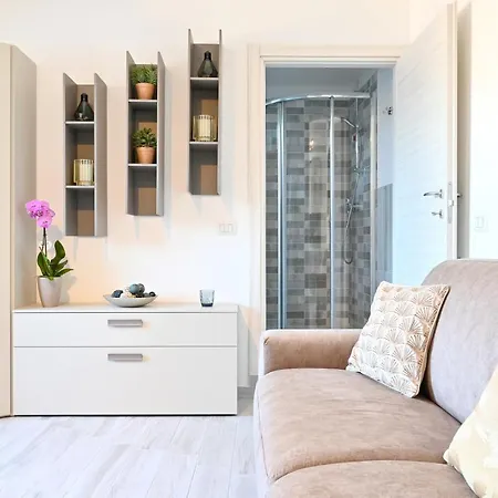 Apartament Lakesweetlakecomo Como