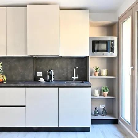 Lakesweetlakecomo Apartment