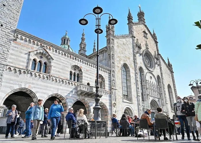 Lakesweetlakecomo شقة