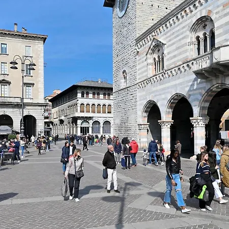 Lägenhet Lakesweetlakecomo