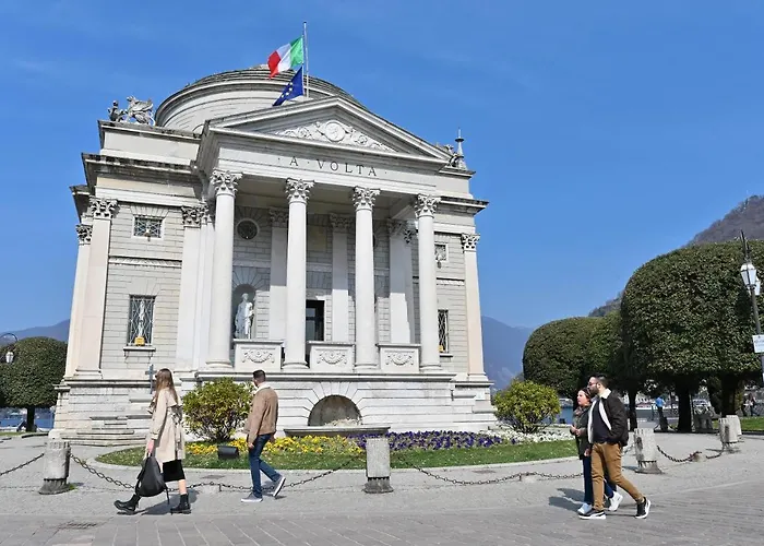 Lakesweetlakecomo Lägenhet